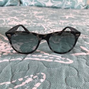 Ray-Ban Wayfarer